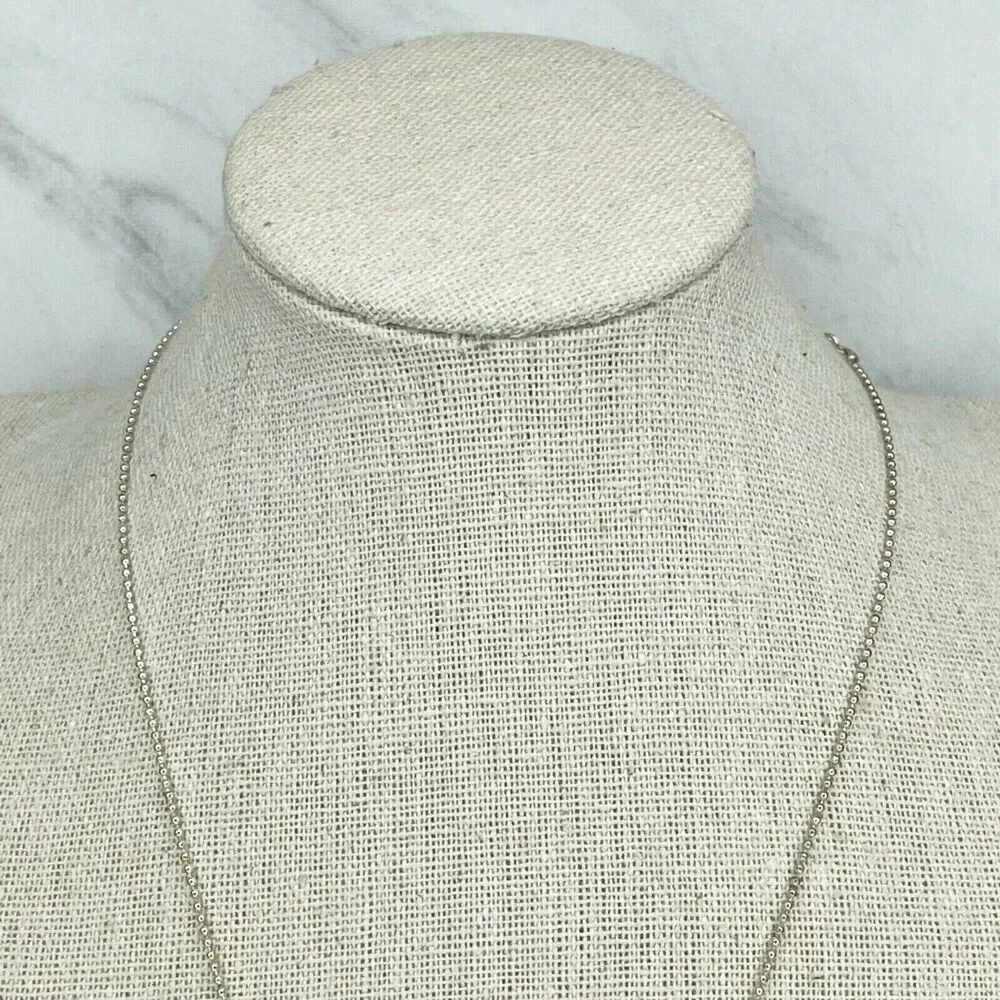 Unbranded silver tone